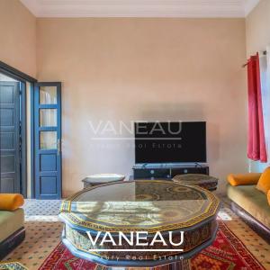 Propriété 1 hectar, 8 chambres avec VNA