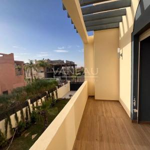 ****Villa de 150m² avec piscine***