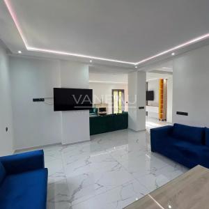 ****Villa de 150m² avec piscine***