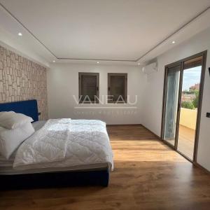 ****Villa de 150m² avec piscine***