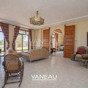 Belle villa en première ligne de golf