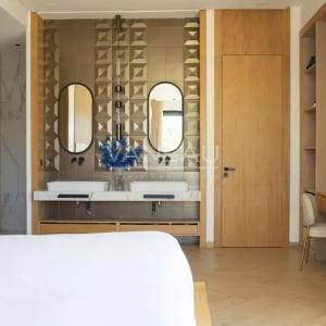 ***Superbe villa sur Golf à 25 minutes du centre***
