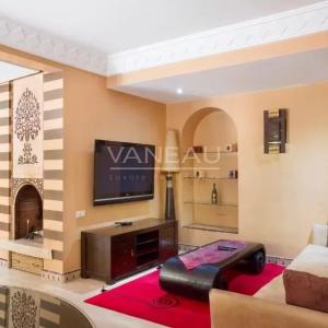 ***Duplex avec piscine privée au coeur de l'Hivernage***
