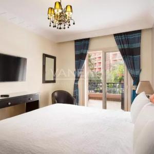 ***Duplex avec piscine privée au coeur de l'Hivernage***