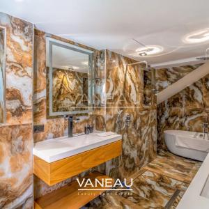 Villa contemporaine en deuxième ligne de Golf