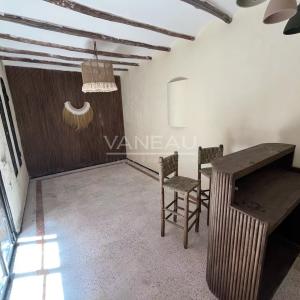 Grand riad en cour de rénovation Larousse/ Bab Doukala
