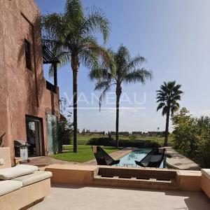 Villa front de front de golf  Ourika  vue sur Atlas.