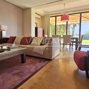 Villa front de front de golf  Ourika  vue sur Atlas.