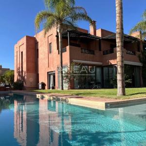 Villa front de front de golf  vue sur Atlas.