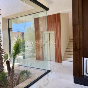 Villa au coeur d'un prestigieux golf