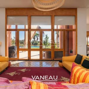 *** Maison avec un terrain de 4 hectares***