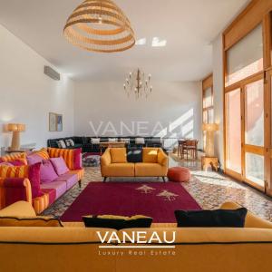 *** Maison avec un terrain de 4 hectares***