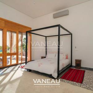 *** Maison avec un terrain de 4 hectares***