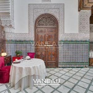 Riad Historique à Vendre - 770 m² au Sol