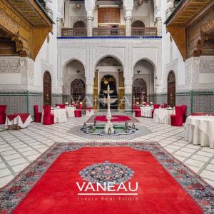Riad Historique à Vendre - 770 m² au Sol