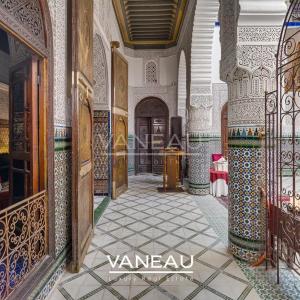 Riad Historique à Vendre - 770 m² au Sol