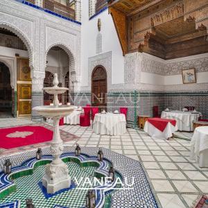 Riad Historique à Vendre - 770 m² au Sol