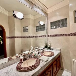 Magnifique maison de maître à Vendre à 10 min du centre ville