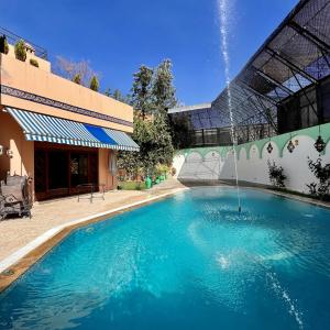 Magnifique maison de maître à Vendre à 10 min du centre ville