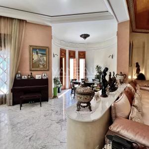 Magnifique maison de maître à Vendre à 10 min du centre ville