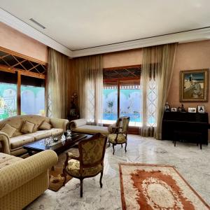 Magnifique maison de maître à Vendre à 10 min du centre ville