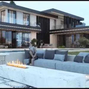 ***Route Ouarzazate villa en cours de construction 2,7 hectare a