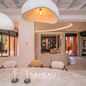 Villa d'architecte à vendre sur Golf