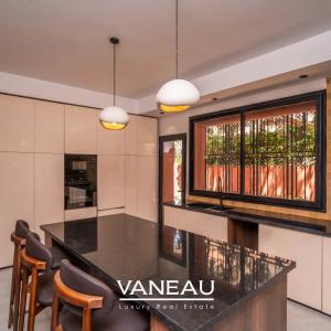 Villa d'architecte à vendre sur Golf