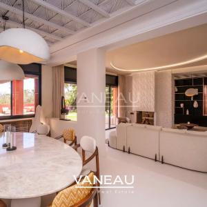 Villa d'architecte à vendre sur Golf