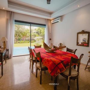 Villa de 650 m² à vendre sur Bouskoura - Maroc