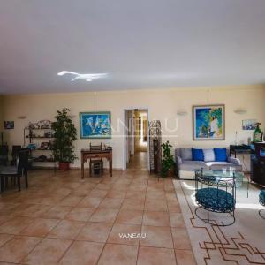 Superbe villa de 800 m² à vendre aux Crêtes (Haut Polo)  à Casab
