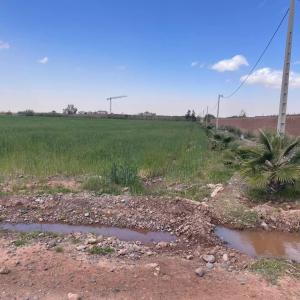 ****Route de Tahanaout Terrain constructible***