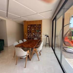 Maison/Villa 8 pièces
