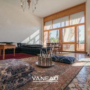 *** Maison avec un terrain de 4 hectares***
