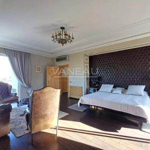 Villa de 1 042 m²  à vendre - Californie Casa