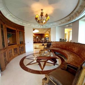Villa de prestige à vendre - Quartier Californie - 2 500 m²