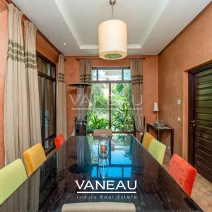 VILLA 5 CHAMBRES SUR GOLF