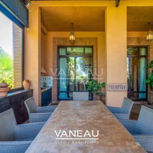 VILLA 5 CHAMBRES SUR GOLF