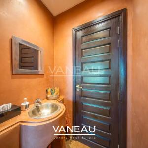 VILLA 5 CHAMBRES SUR GOLF