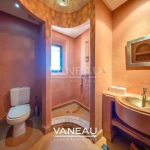 VILLA 5 CHAMBRES SUR GOLF