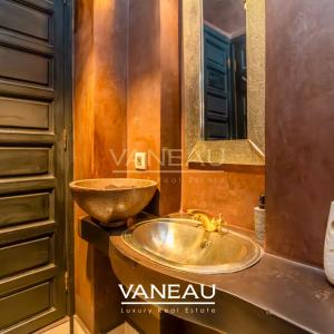Produit rare splendide  villa   Km 8 route de l'Ourika