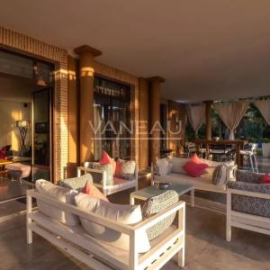 Magnifique villa front de golf