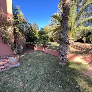 Grand appartement en duplex de trois chambres à la Palmeraie