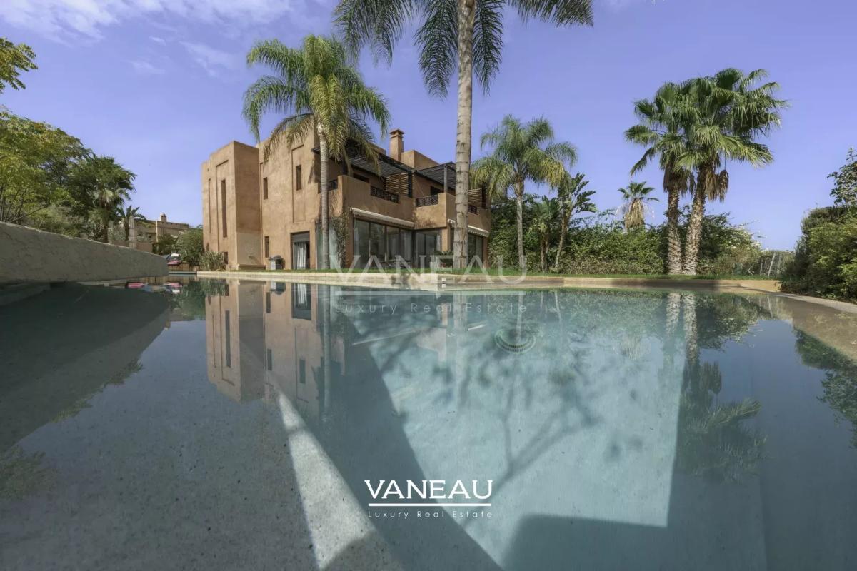 Villa front de front de golf  vue sur Atlas.