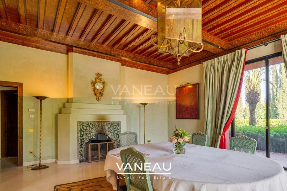 SUPERBE PROPRIÉTÉ À VENDRE AU COEUR D'UN GOLF DE PRÉSTIGE À MARR