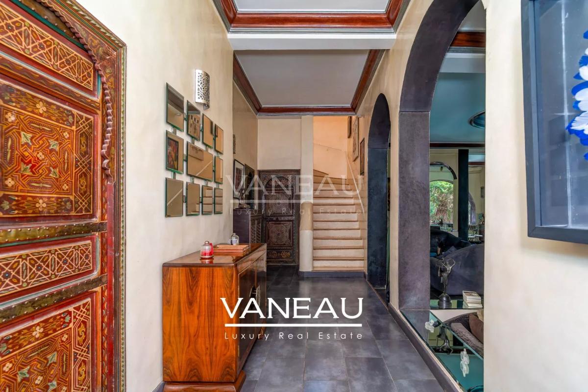 Charmente villa de 5 chambres Amelkis 1