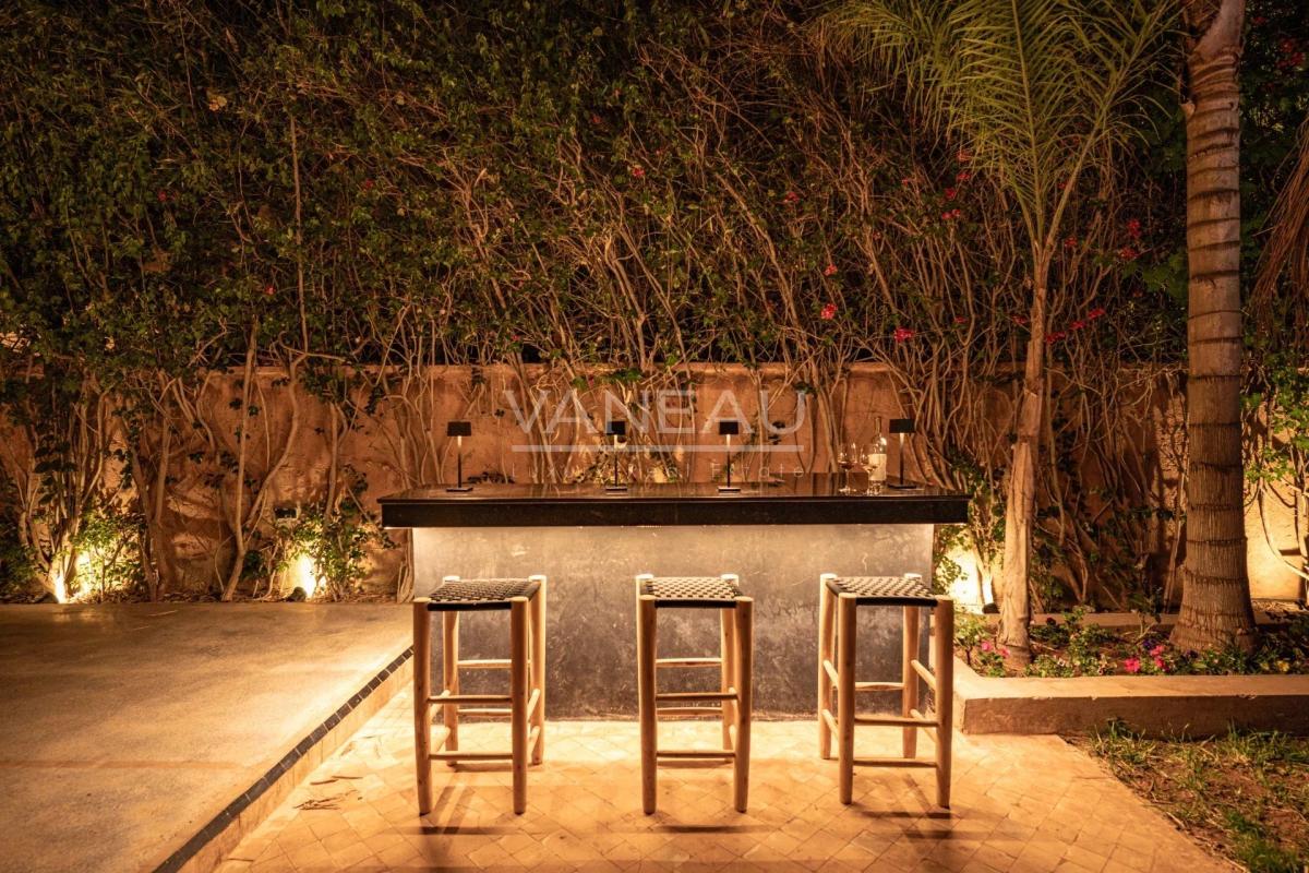 VILLA DE MAITRE SUR GOLF À VENDRE