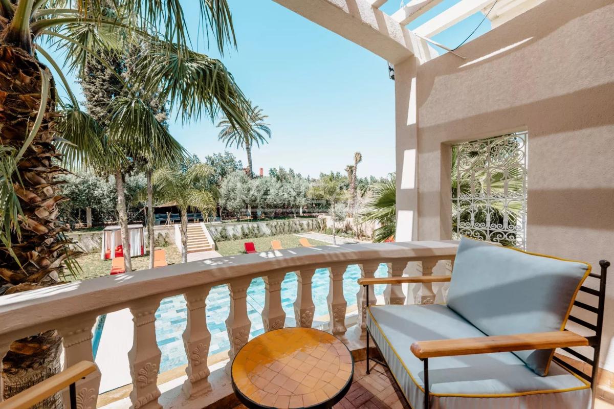 VILLA DE MAITRE SUR GOLF À VENDRE