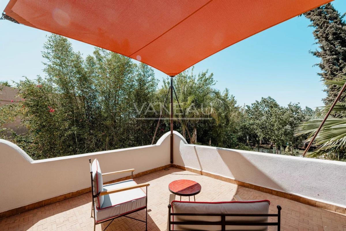 VILLA DE MAITRE SUR GOLF À VENDRE