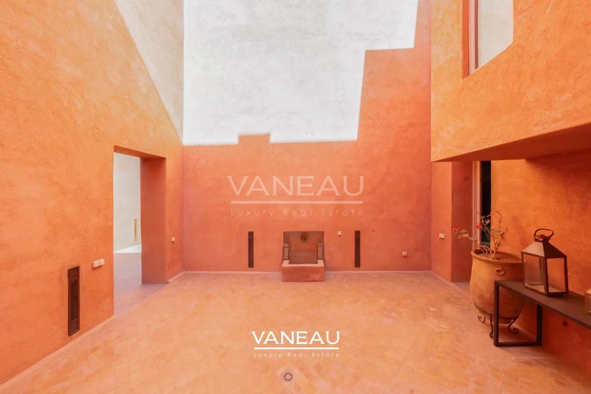 Propriété à vendre route de Fes avec VNA